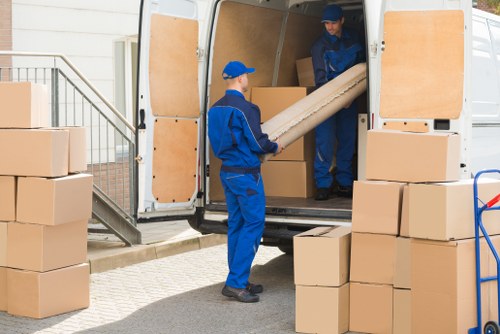 Customer raising a moving service complaint for review